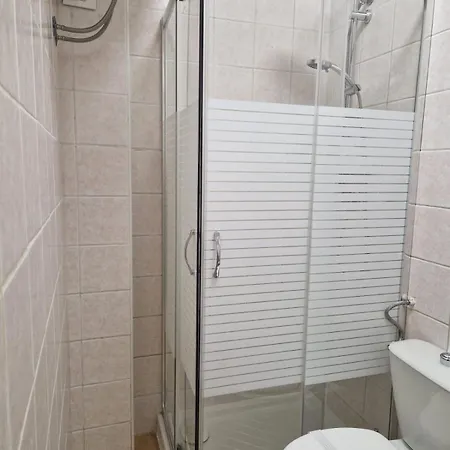 Myra سيراكوزا